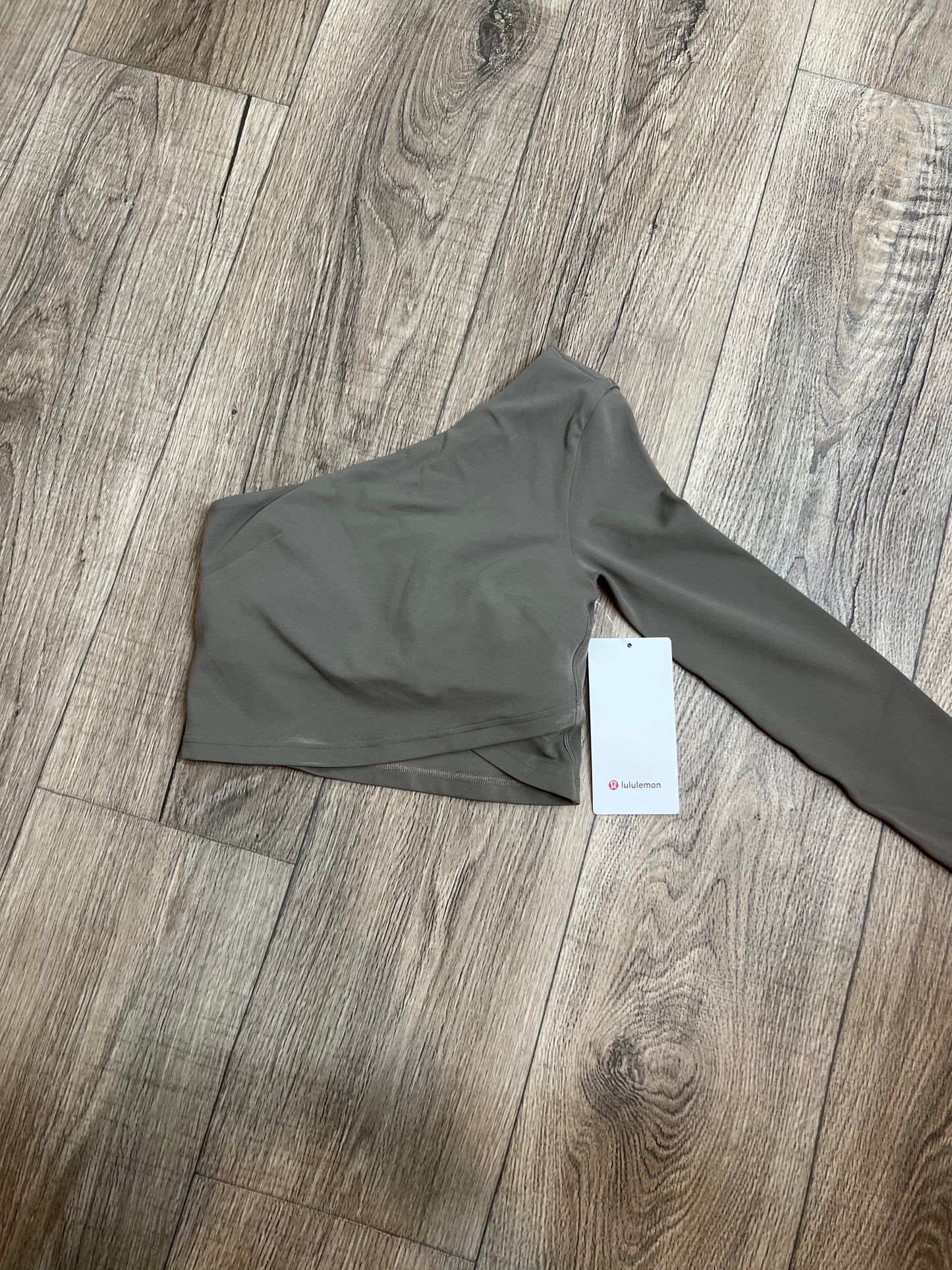align asymmetrical long sleeve *SIZE 2