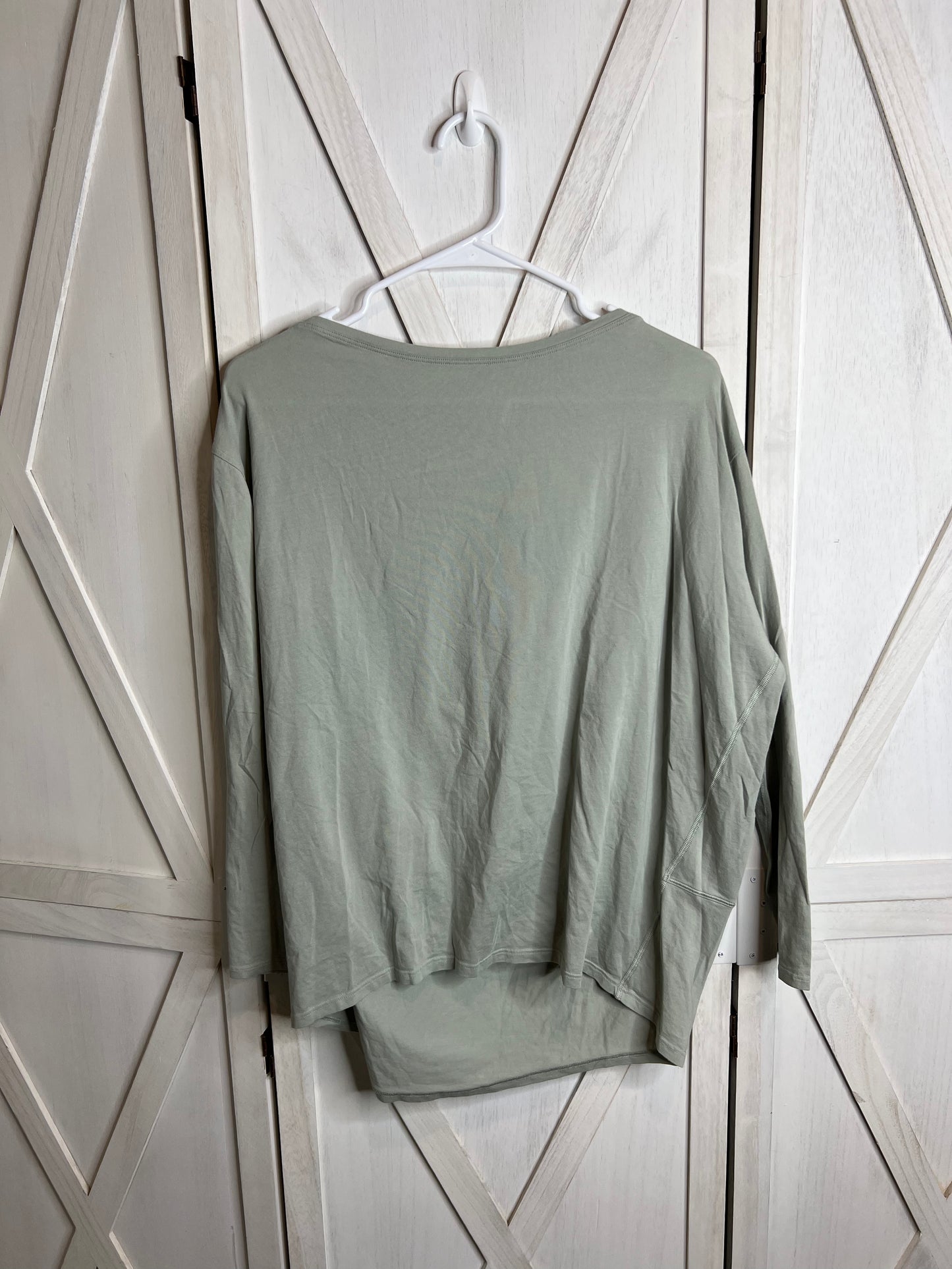 Back in Action Long Sleeve *SIZE 6