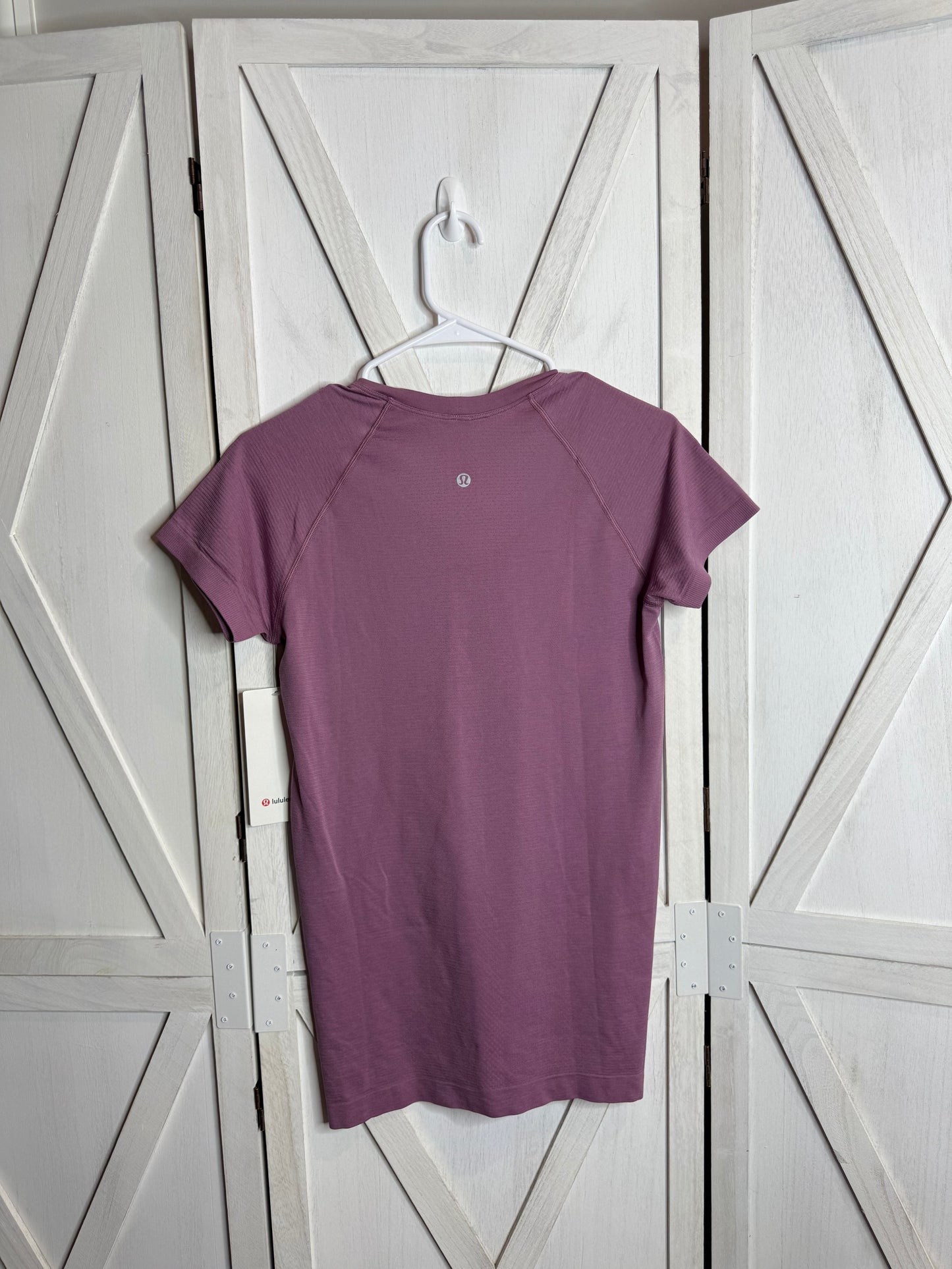 Swiftly Tech Short Sleeve 2.0 *SIZE 8