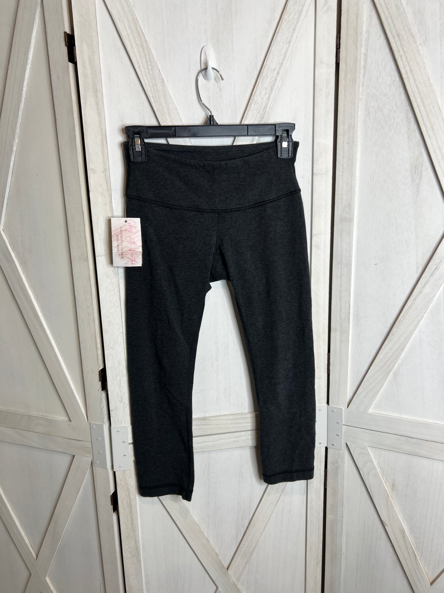 Lululemon leggings 18” *SIZE 4