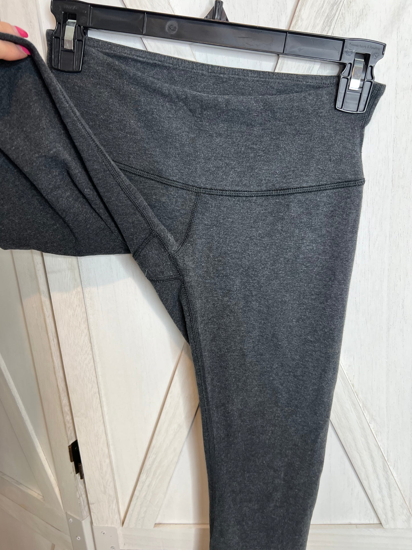Lululemon leggings 18” *SIZE 4