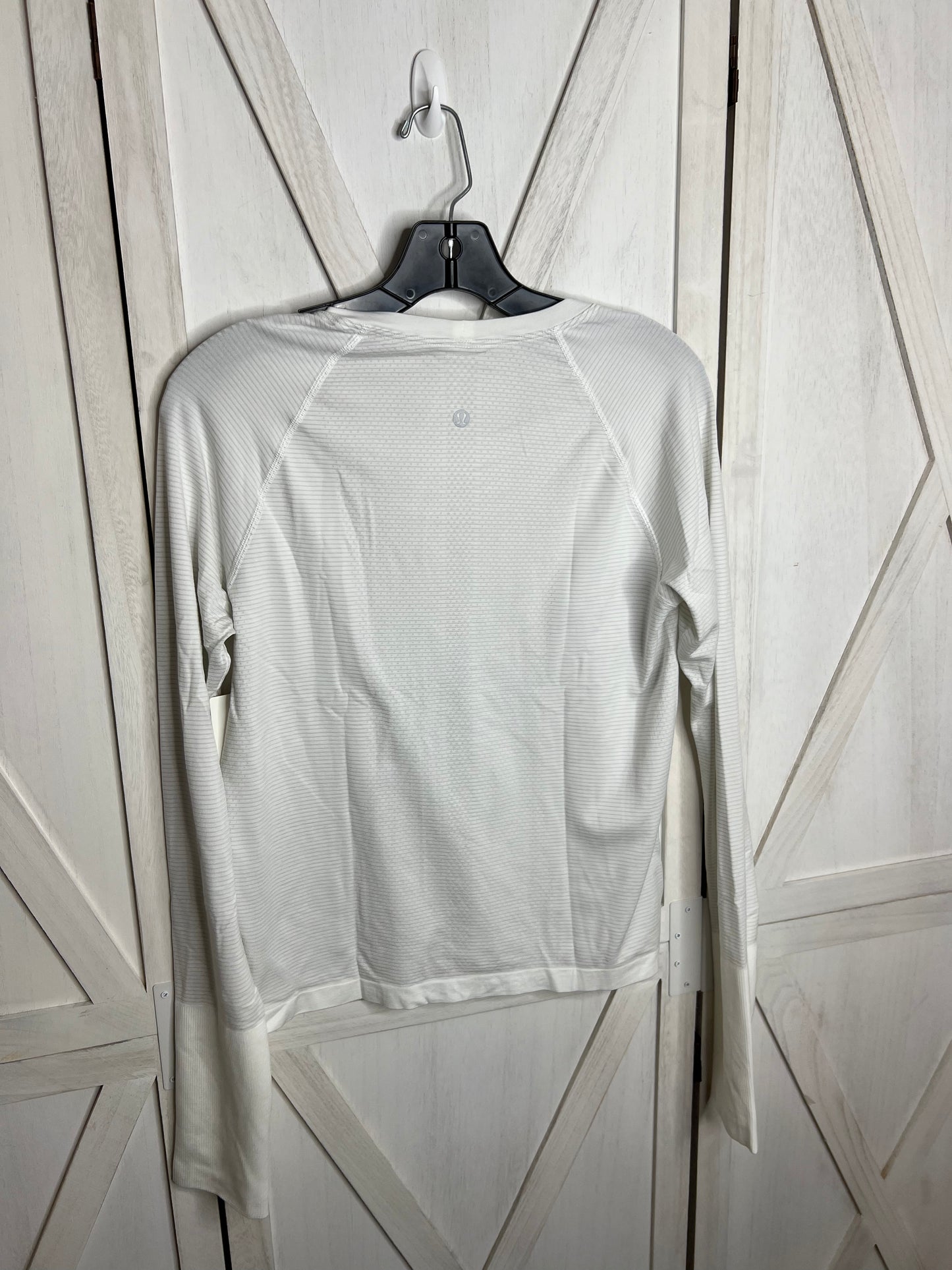 Swiftly Tech Long Sleeve 2.0 *Race *SIZE 6•10