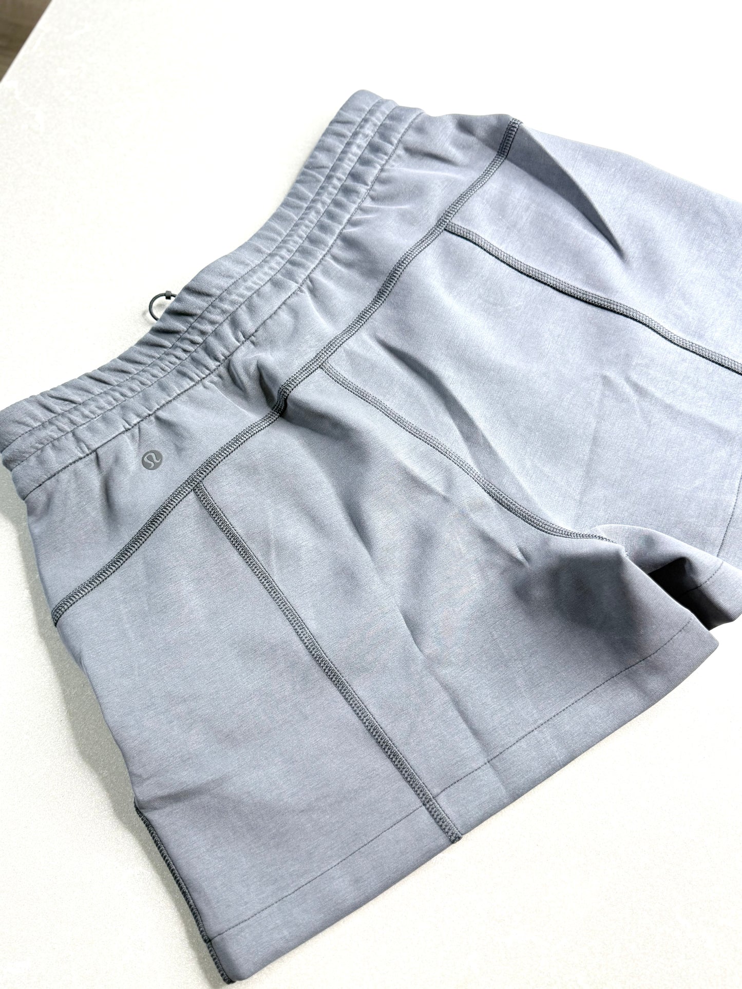 Softstreme HR Shorts 4” *Size 6 & 8