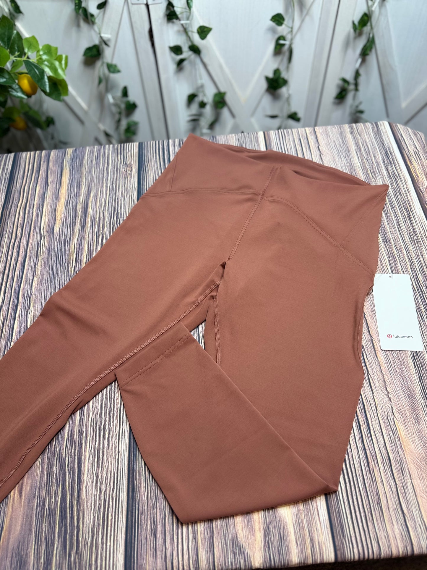 Instill HR Tight 25” *Size 14