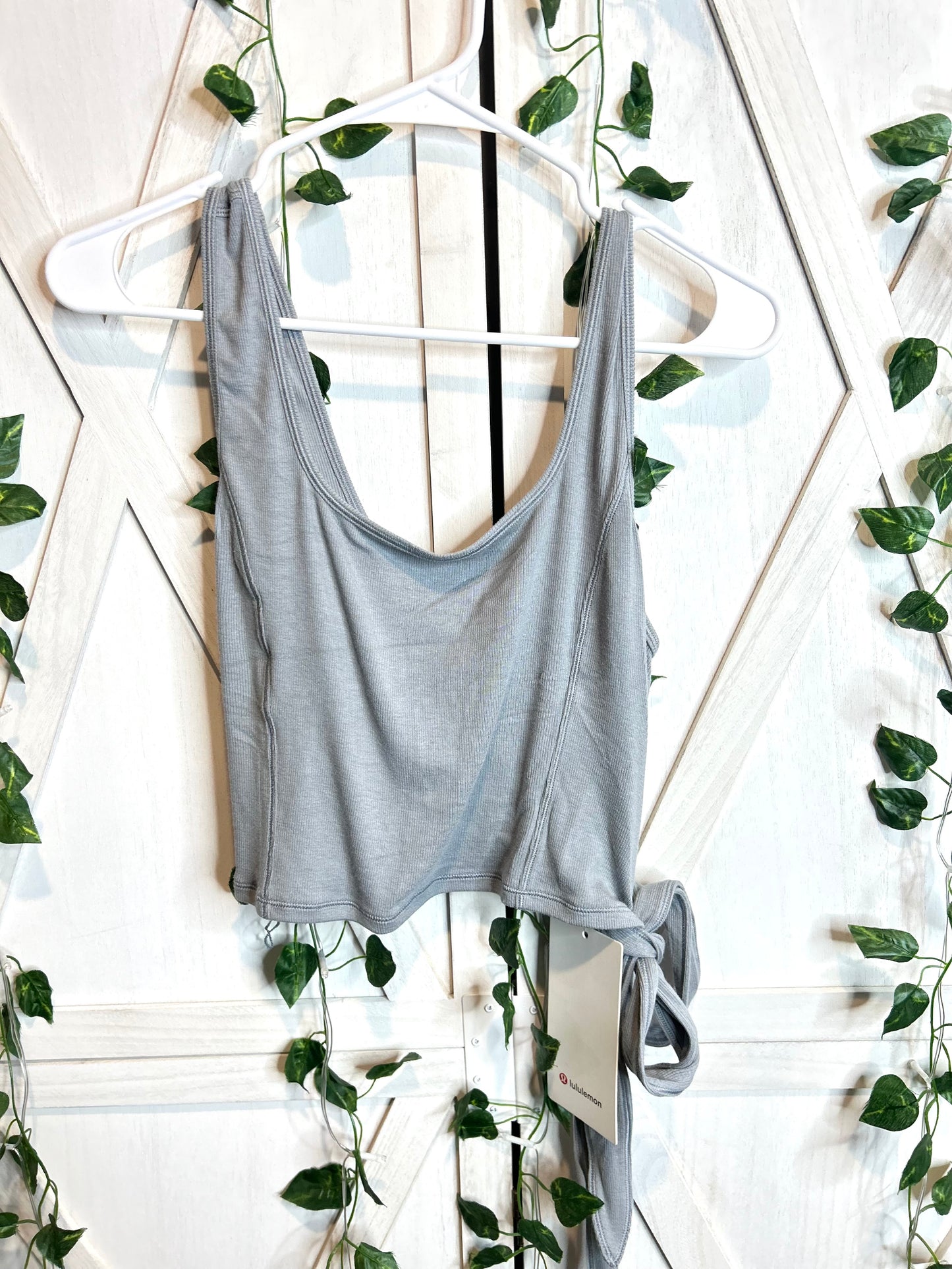 Side-Tie Cropped Tank Top *Size 8