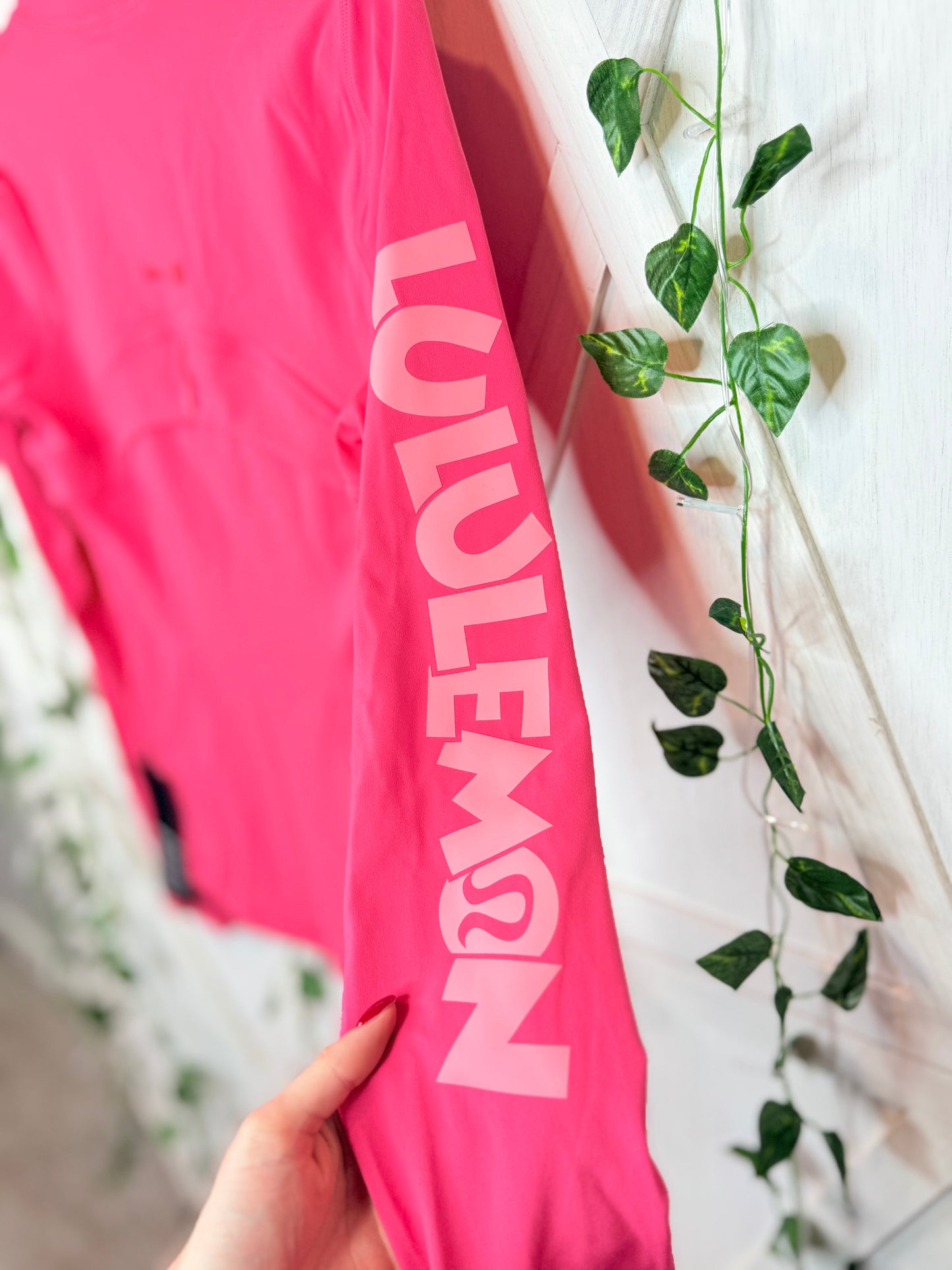 Define Nulu jacket *Disney * Size 8