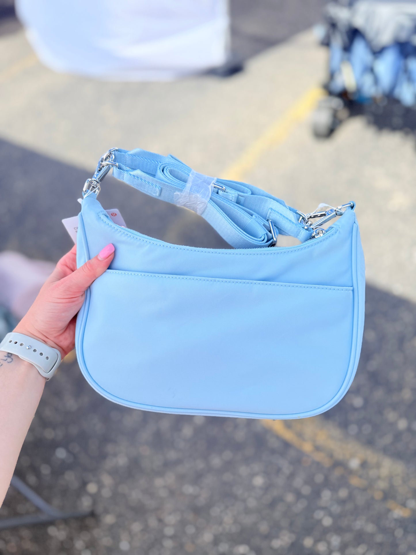 City Essentials Small Shoulder Bag *3L