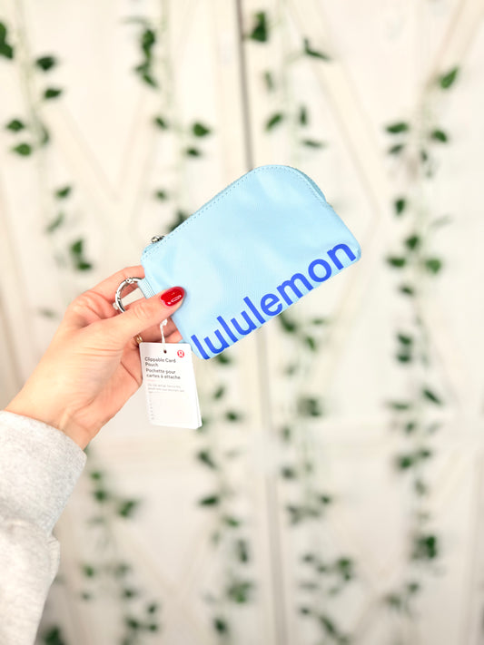 Clippable Card Pouch