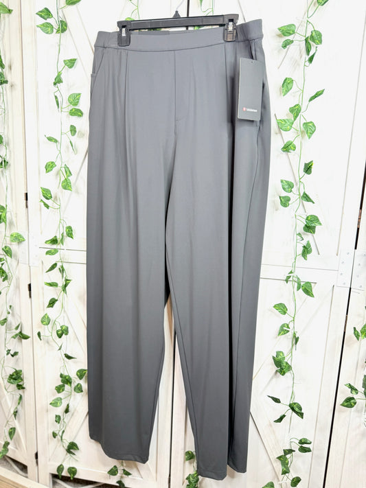 M Daydrift Relaxed Pleated Trouser *Tall *Size XL