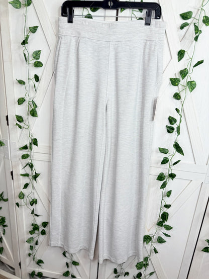 Lululemon Scuba Mid-Rise Wide-Leg Pant *Size M