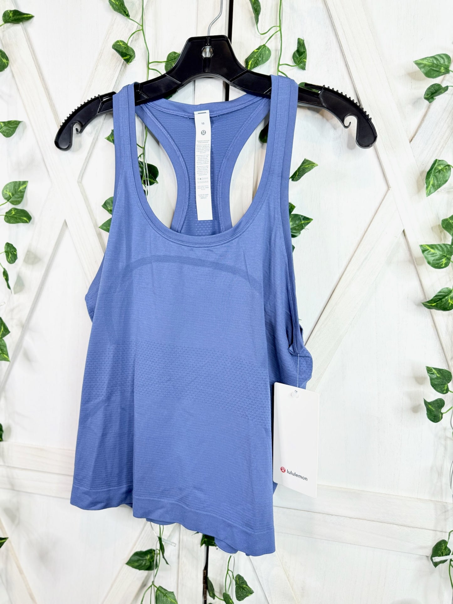 Swiftly Tech Scoopneck Tank 2.0 *Race *Size 10