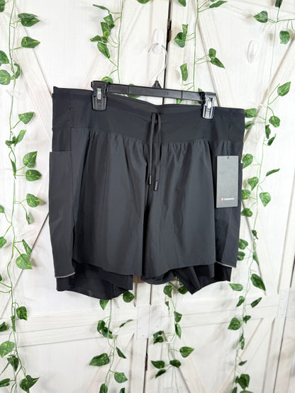 Fast and Free Multi-Pocket Run Short 5” *Size XXL