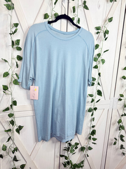 Mens lululemon shirt *Size XL