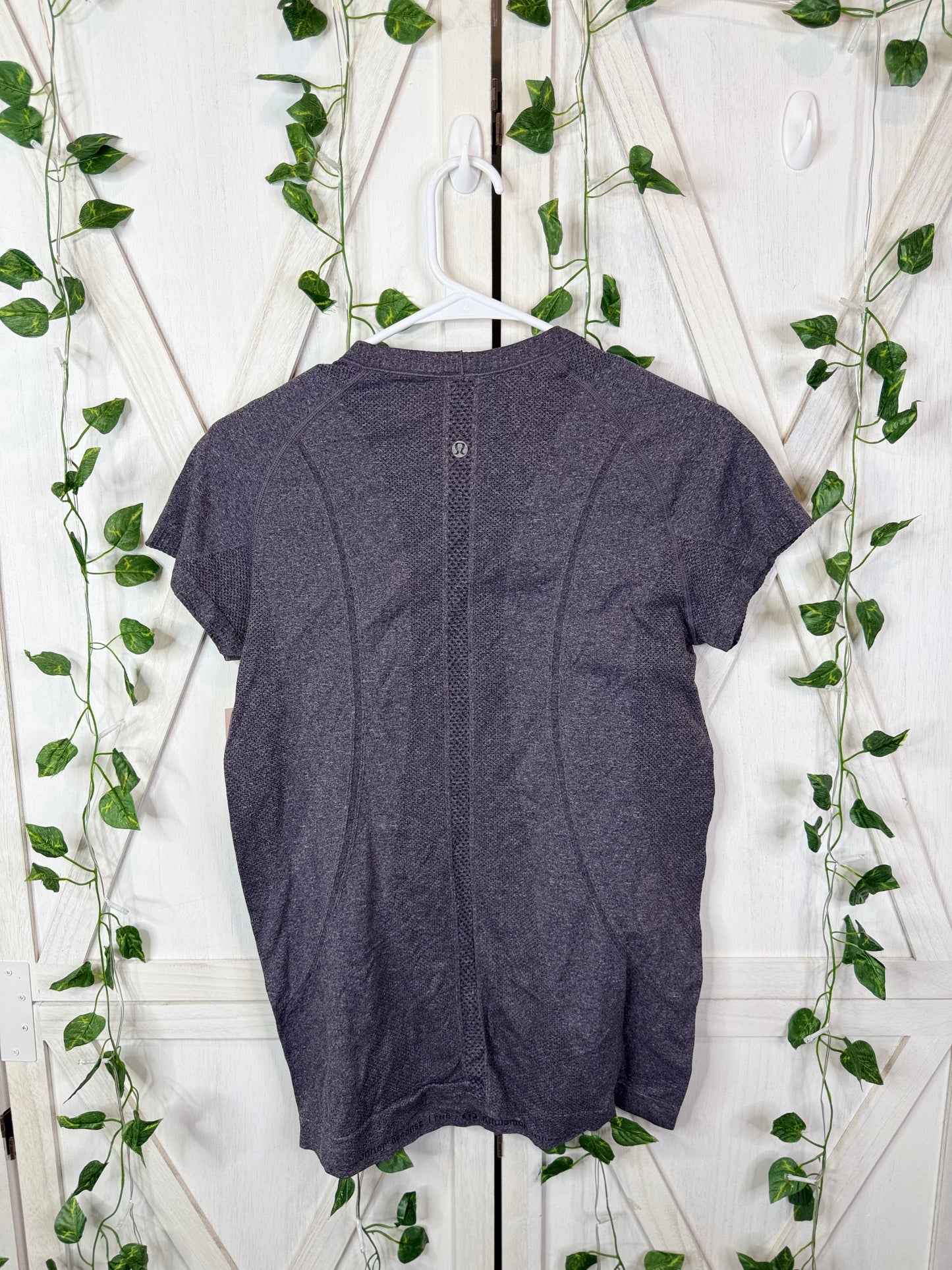 Swiftly short sleeve *Size 10