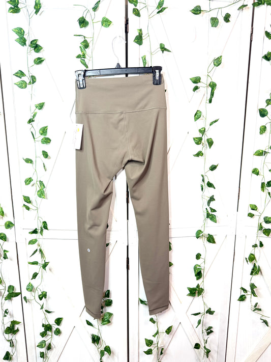 Wunder train HR tight 28” *SIZE 6