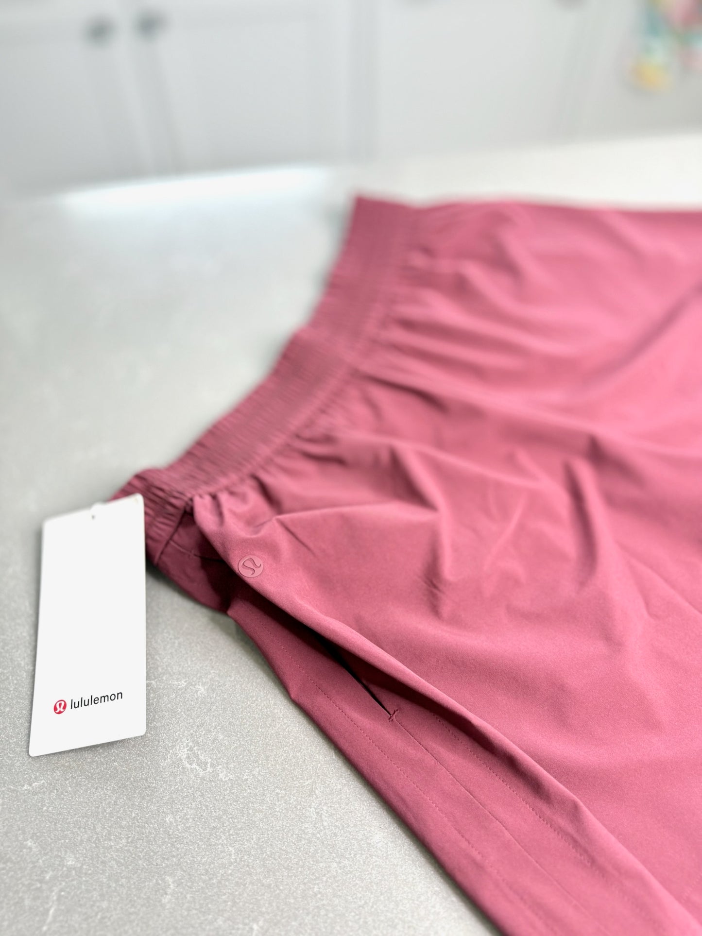 Breezily MR Short 6” *Size S