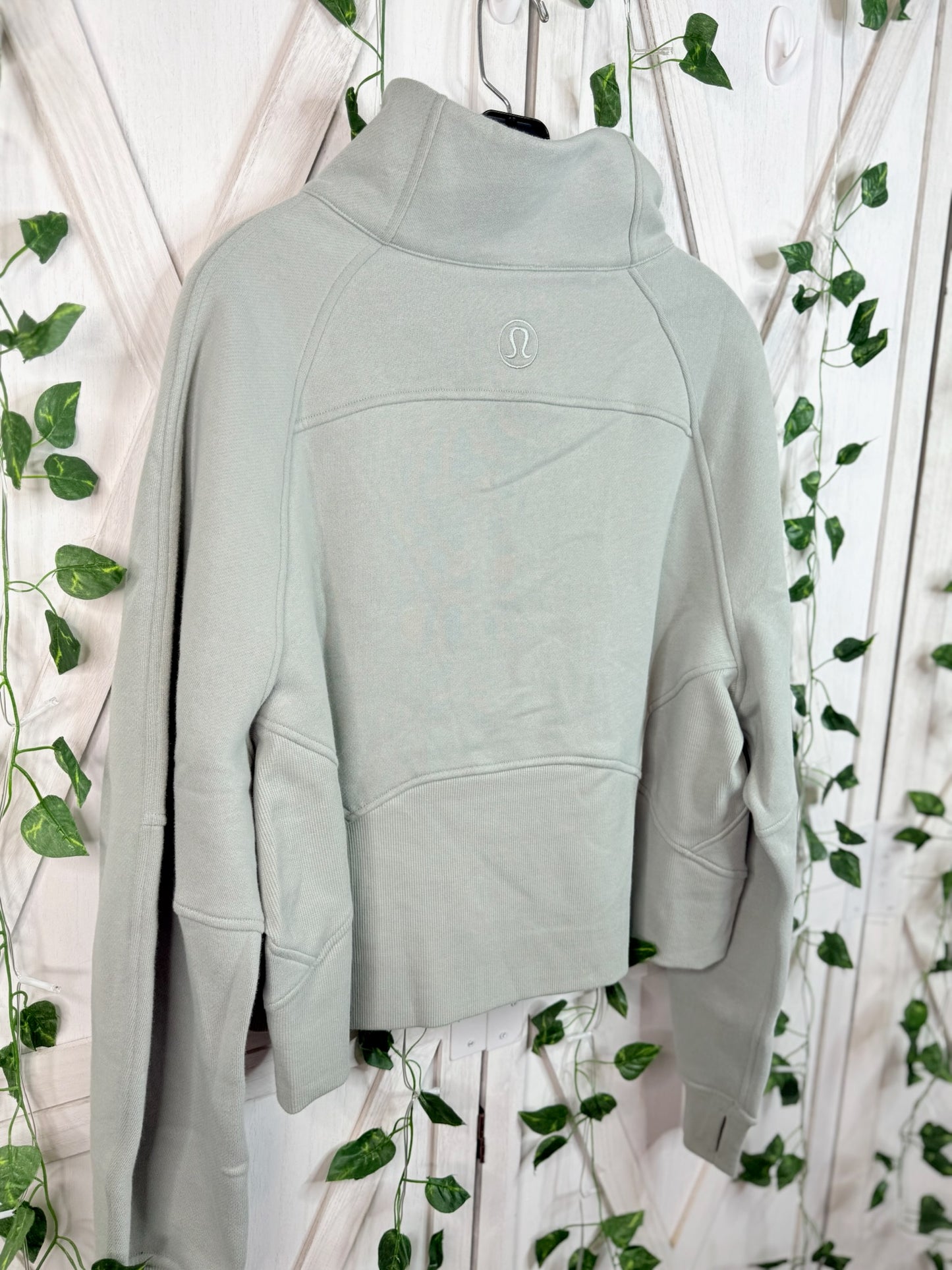 Scuba Oversized Funnel Neck *Size M/L•XL/XXL