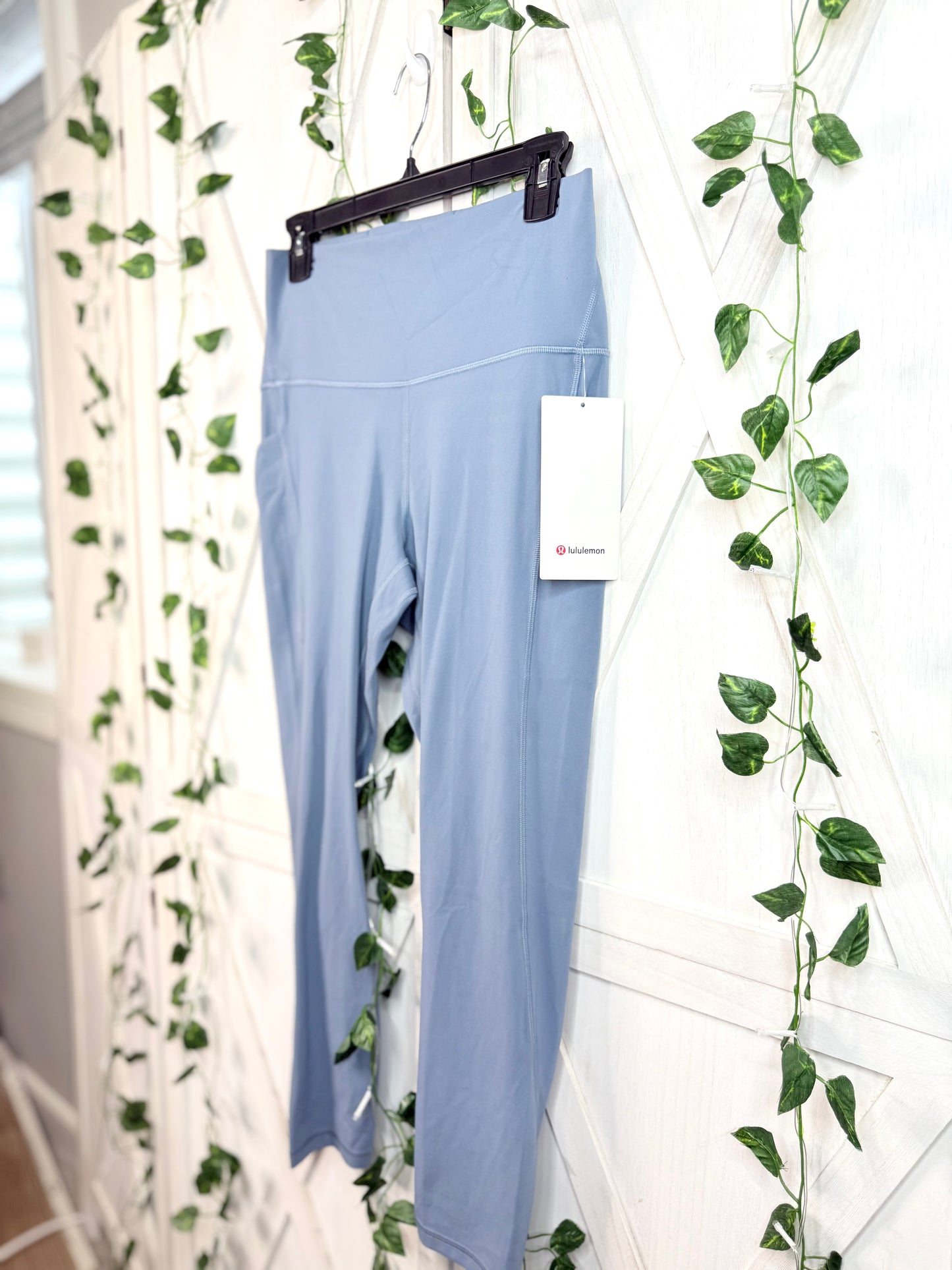 Lululemon Align HR Pant 25” *Pockets *Size 10