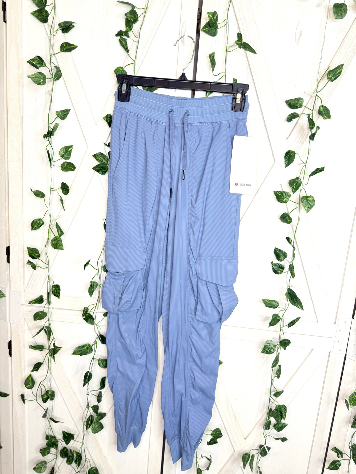 Dance Studio Relaxed-Fit MR Cargo Jogger *Size XXXS