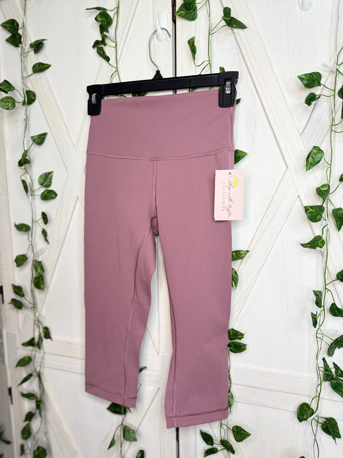 Wunder Under HR Tight 17" *Size 4