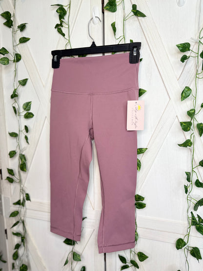 Wunder Under HR Tight 17" *Size 4