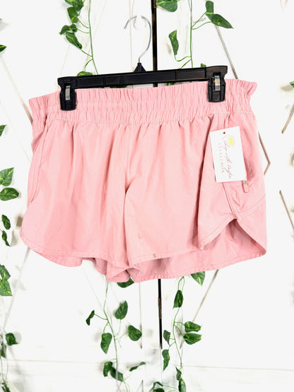Tracker Short V *4"*Size 16