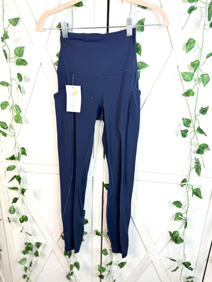 Align Pant Pockets 25" *SIZE 2 - Small stain
