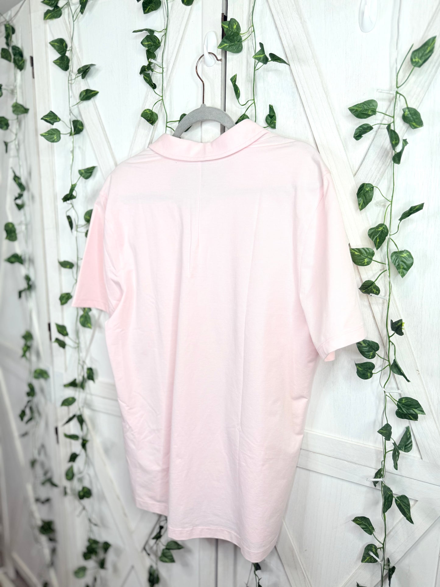 Men’s Polo Shirt *Size L