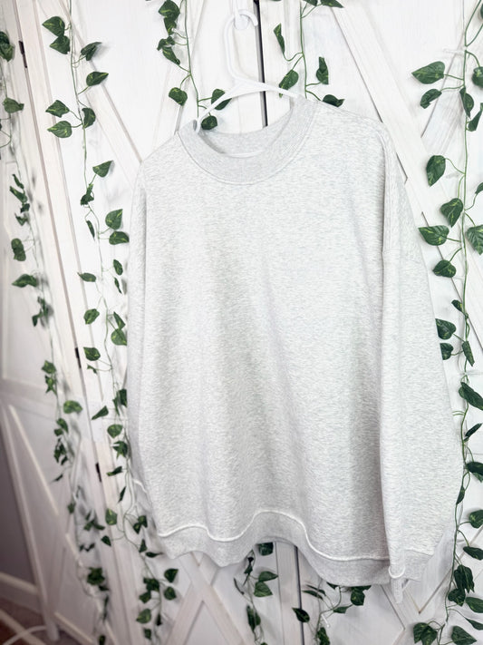 W Big Cozy Oversized Pullover *Graphic *Size XL