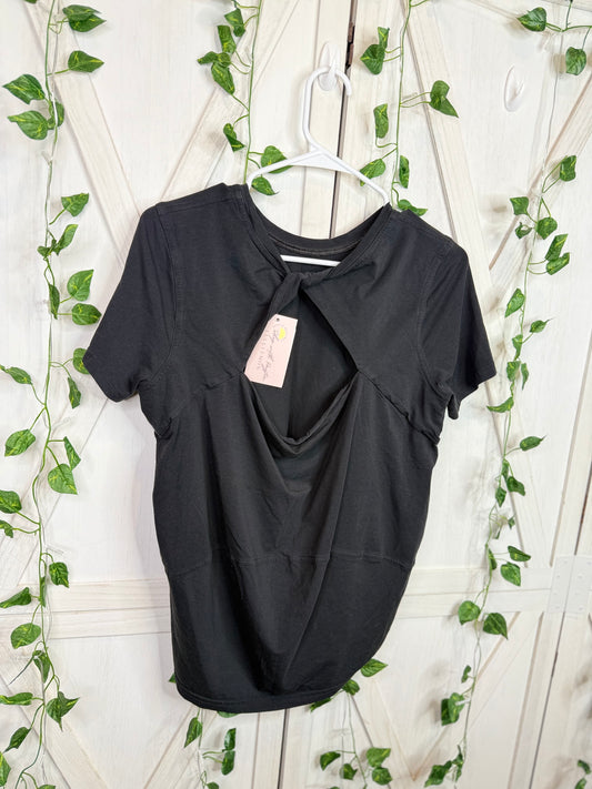 Lululemon tee *Size 6