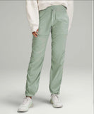 Dance Studio Mid-Rise pant *Regular