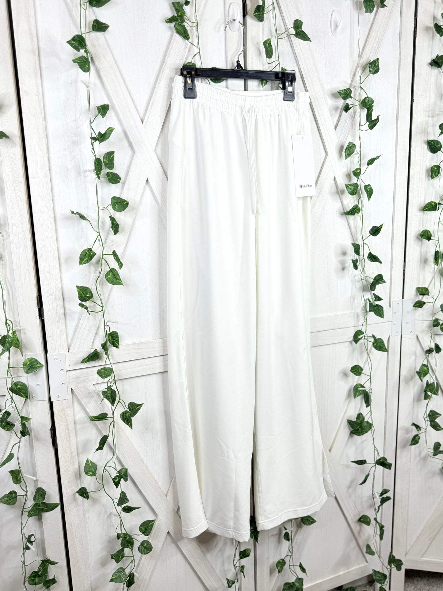 Court Rival Wide-Leg Track Pant *Regular * Size 0