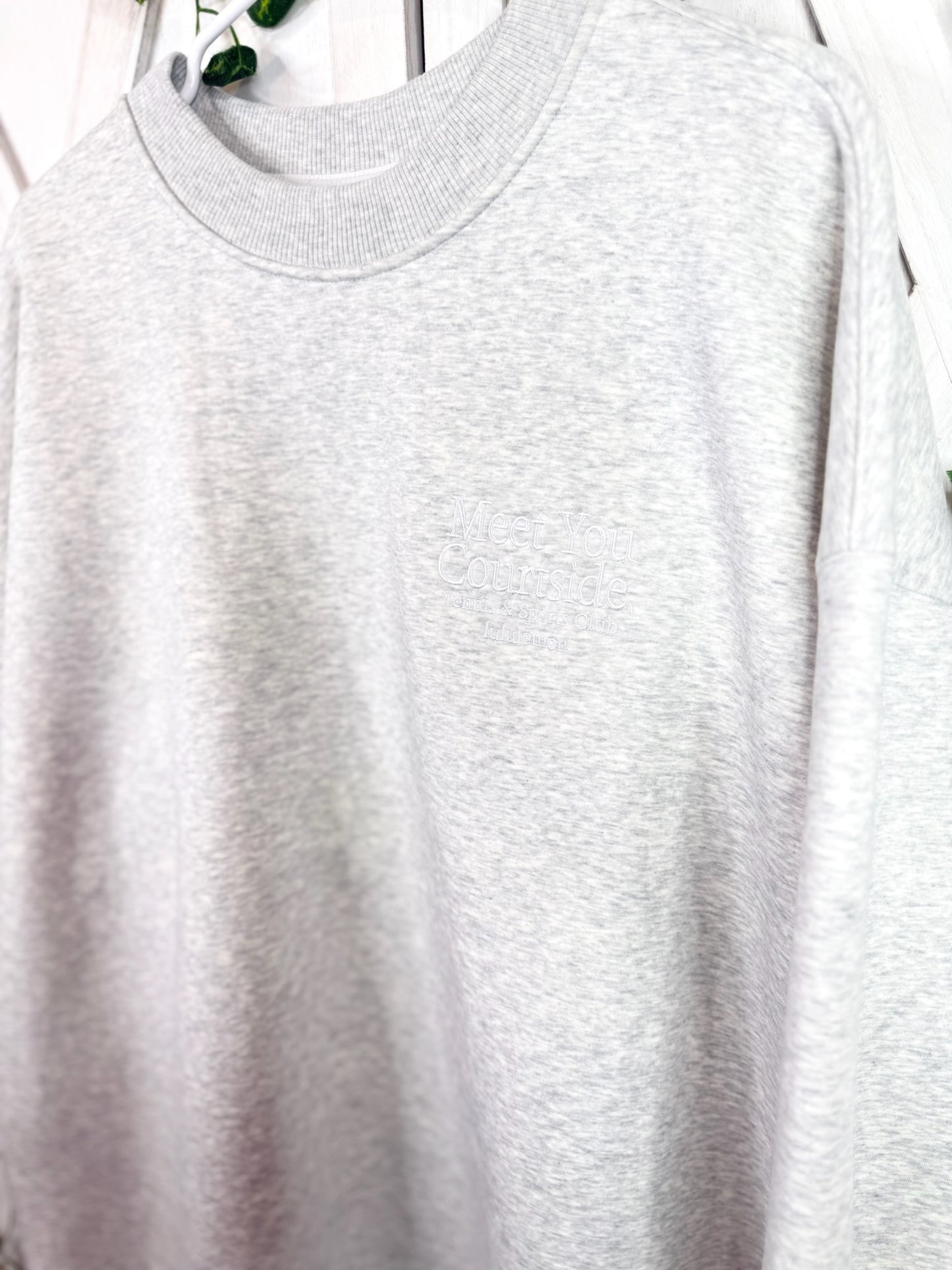 W Big Cozy Oversized Pullover *Graphic *Size XL