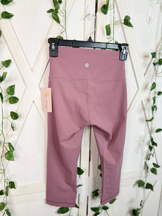 Wunder Under HR Tight 17" *Size 4