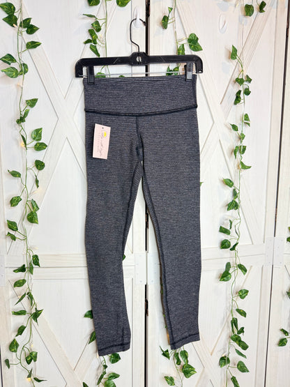 Lululemon leggings 25” * Reversible