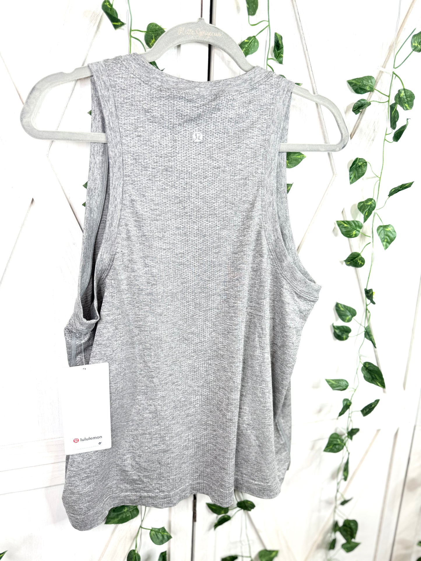 Swiftly Relaxed Tank *Size 8