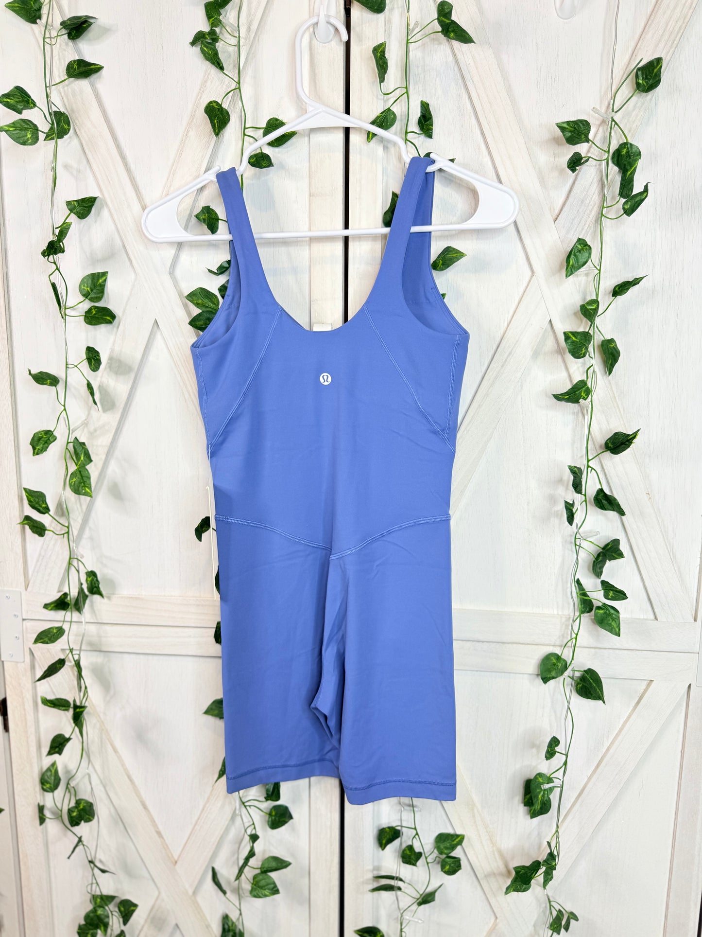 Lululemon align bodysuit 6” Size 4 & 6