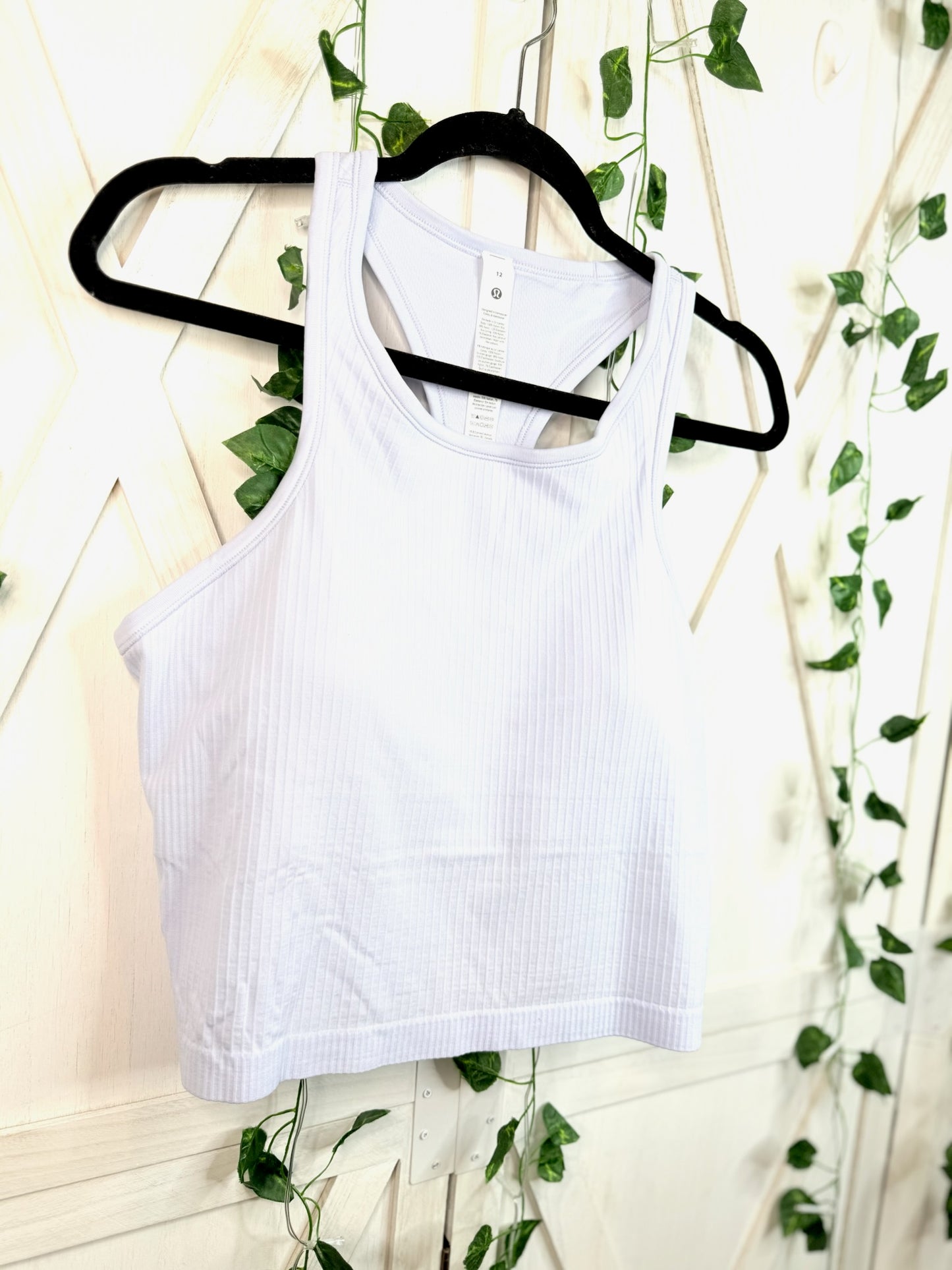 Ebb to Street Cropped Racerback Tank * Size 12