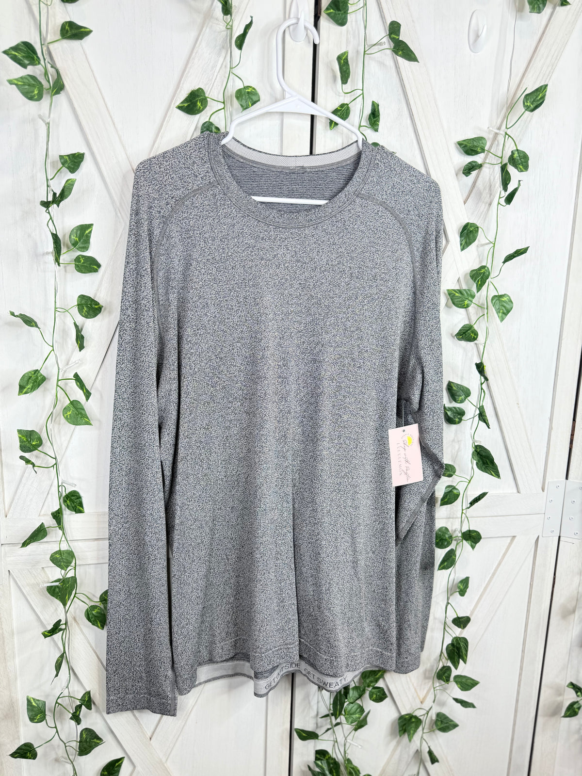 Mens Lululemon Long Sleeve *Size XL