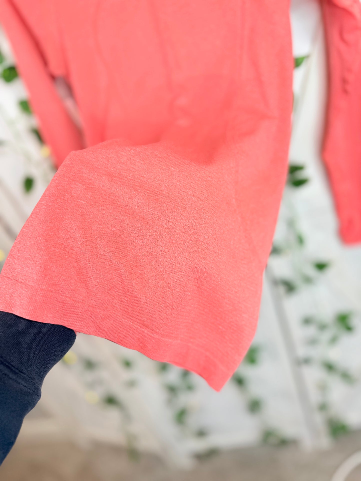 Swiftly long sleeve *Small stain *Size 6