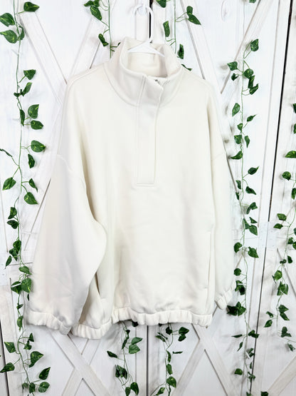 Sleek Spacer Half Zip *Size XL
