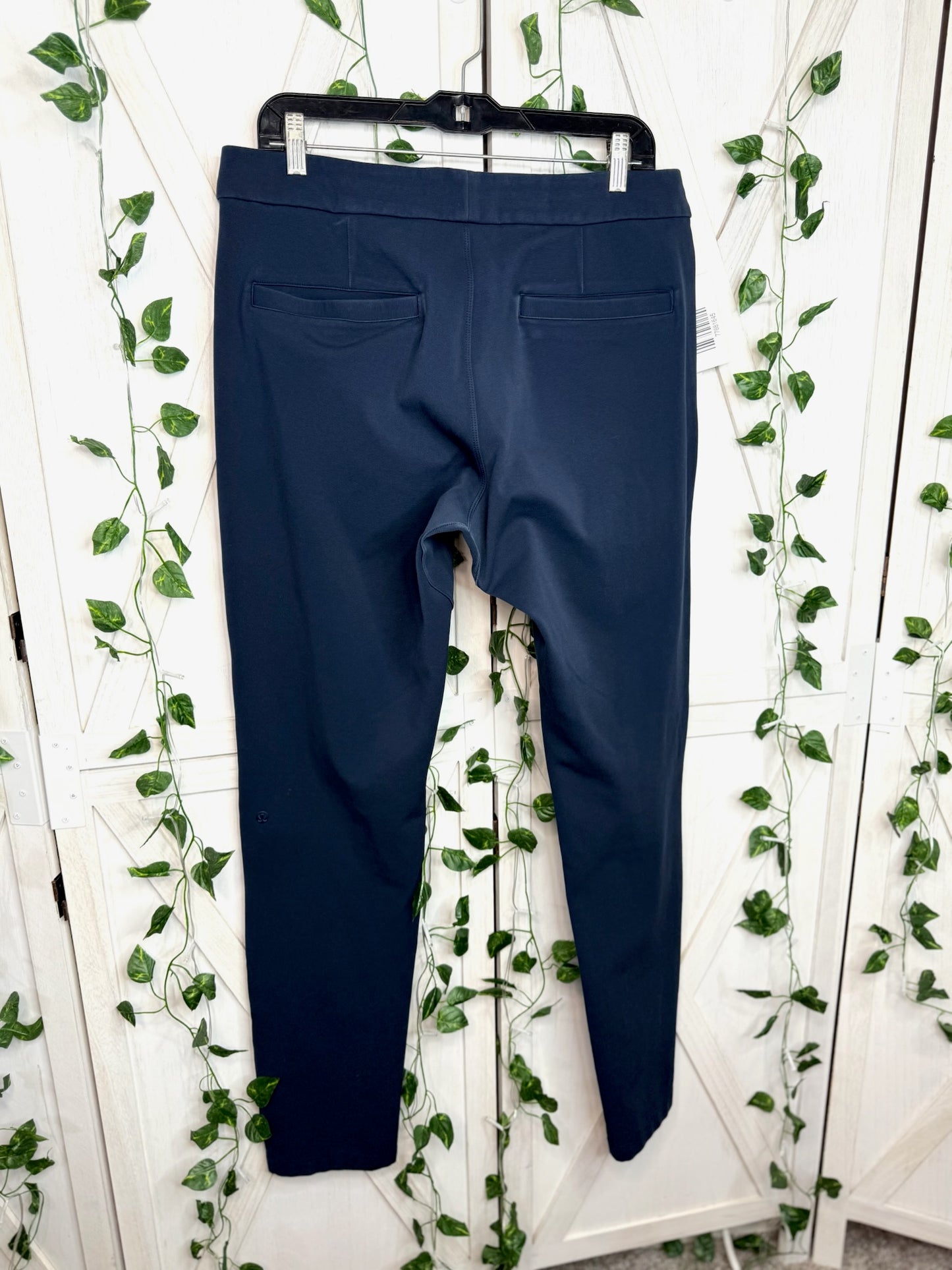 Commission pants “33 *Size 34