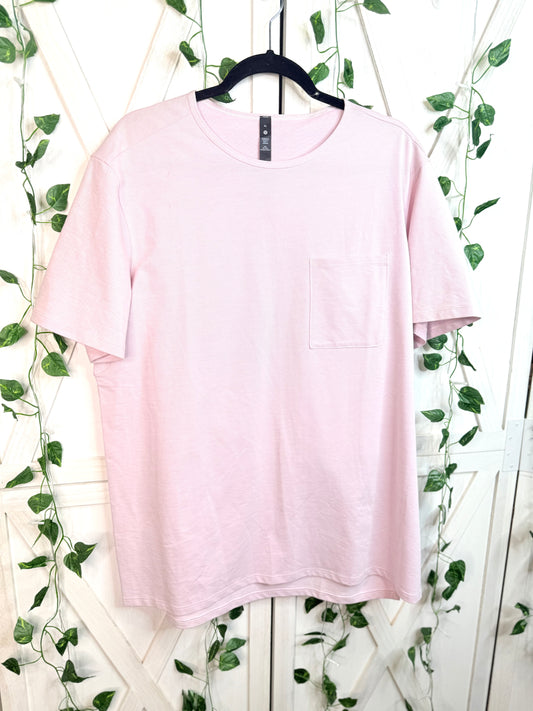 Chest Pocket Relaxed Fit T *Size XL stain