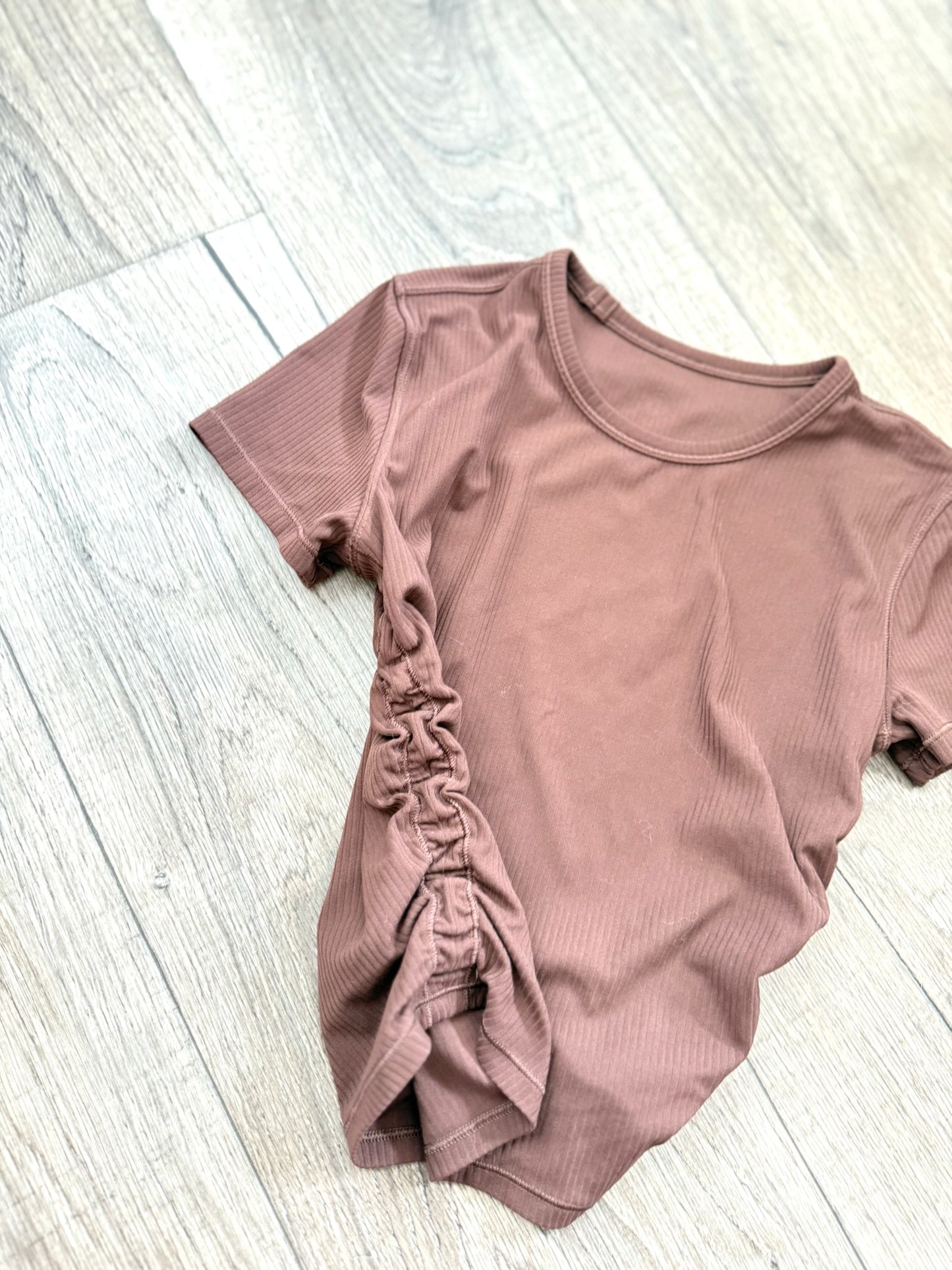 Lululemon scrunch shirt *Size 2