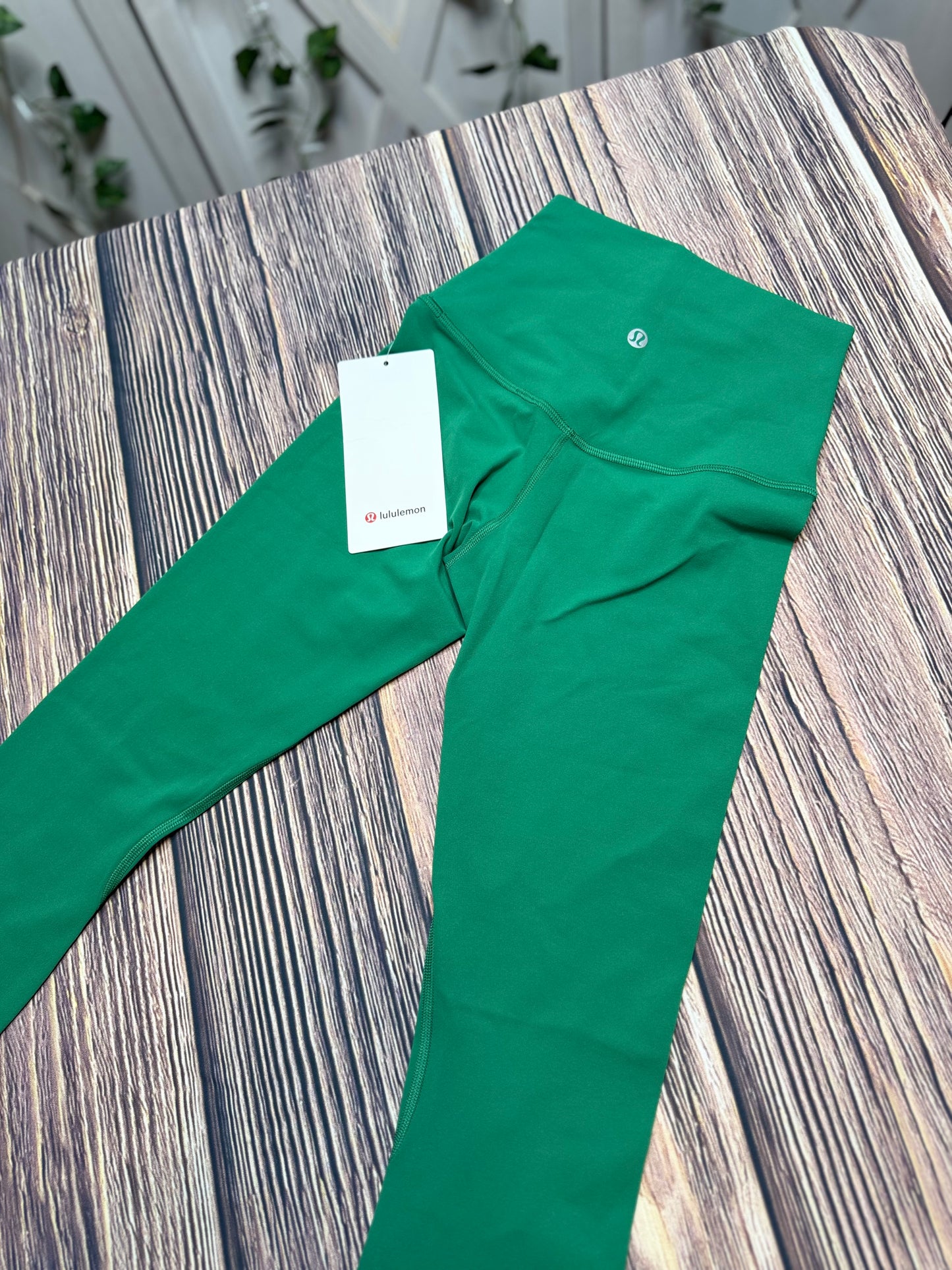 Align HR Pant 25” *Size 0