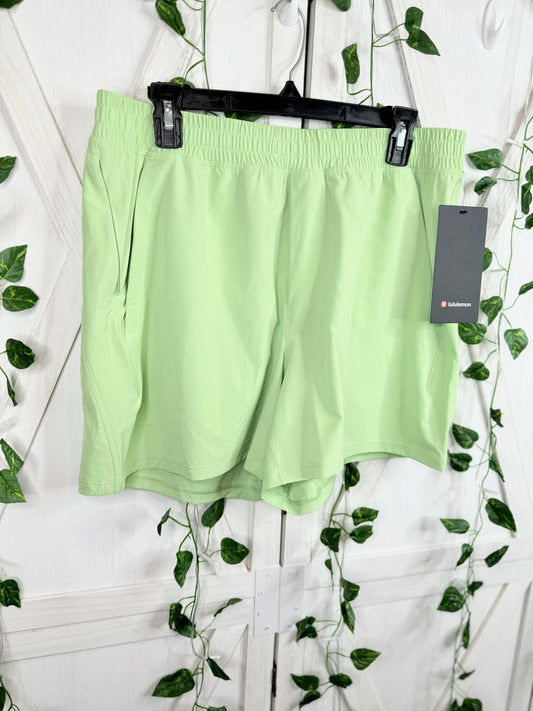 Pace Breaker Short 5” *LL *Size M•L•XXL