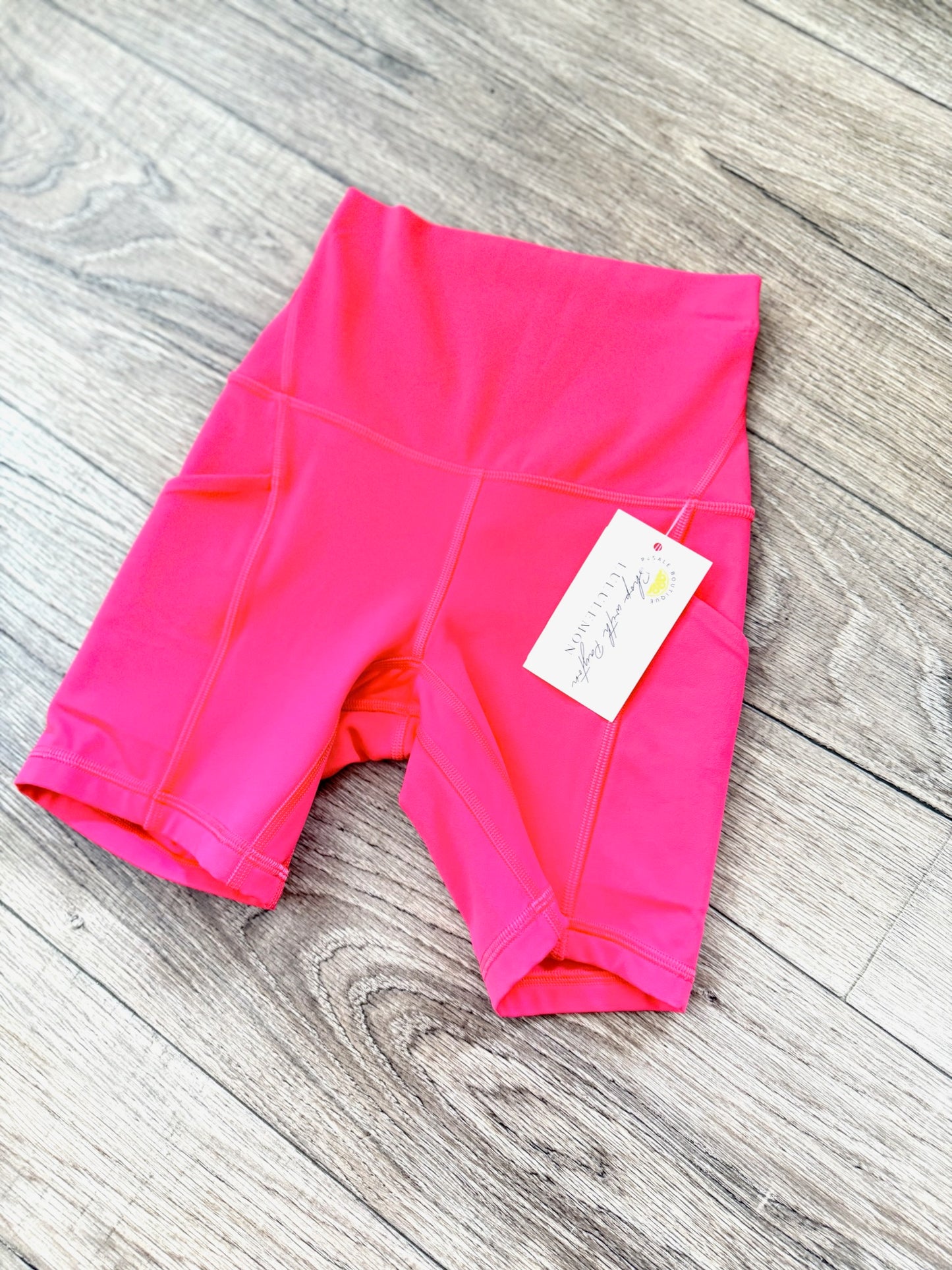Align HR Short 6”*Pockets* Size 0