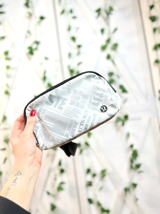 Everywhere Belt Bag