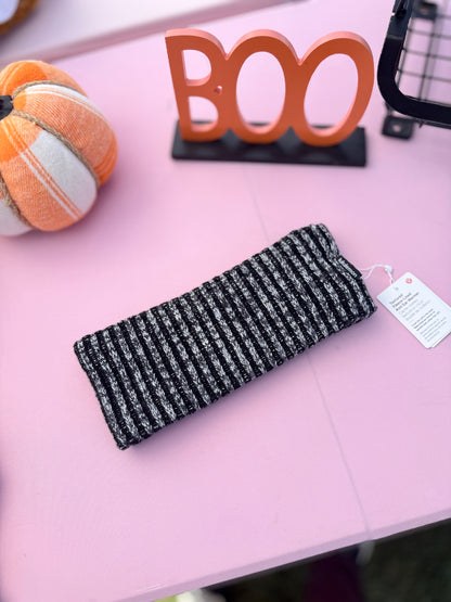 Textured Fleece-Lined Knit Ear Warmer