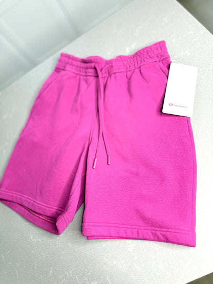 Loungeful HR Short 7” *Size 4